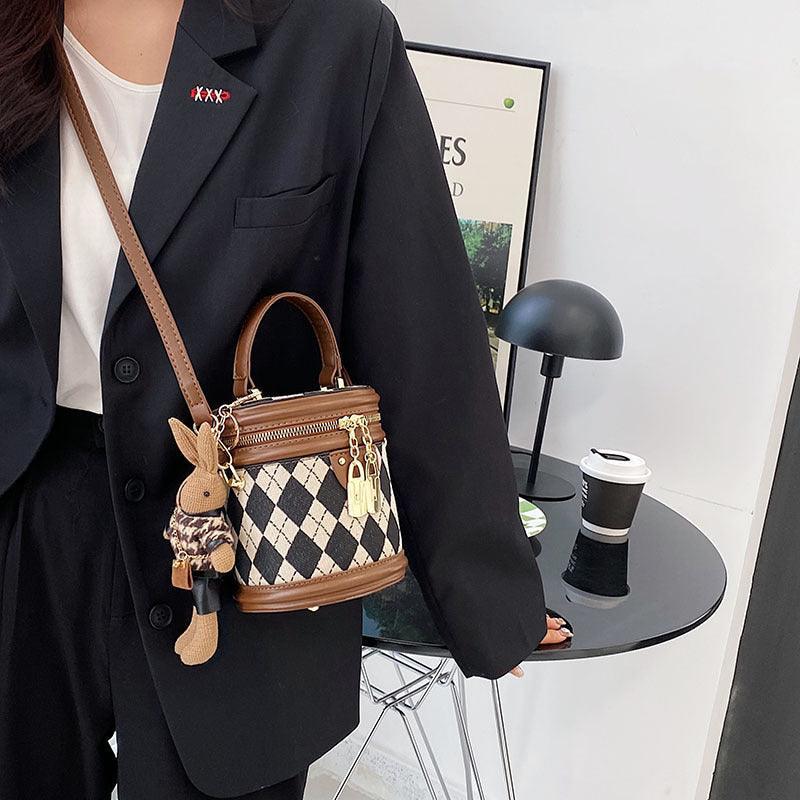 Plaidy Pouch Carry Bag