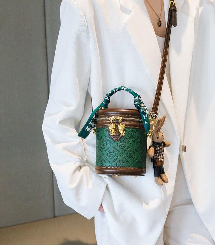 Château Charms Carry Bag