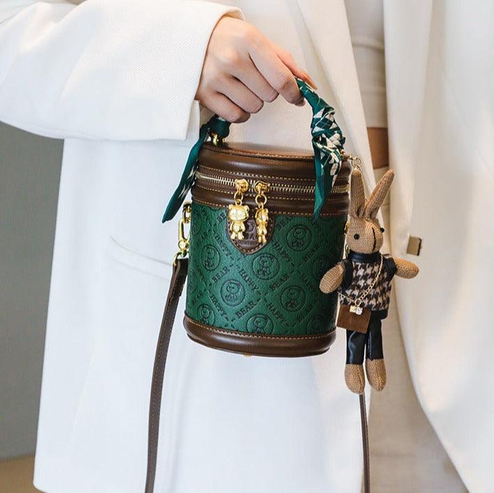 Château Charms Carry Bag