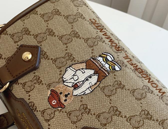 Heritage Bear  Bag