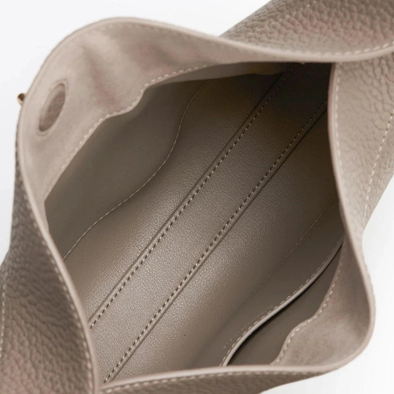 Essensia Nuvia Bag Haki